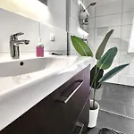 Wellness Penthouse - Sauna Und Ganzjahres Whirlpool Daire