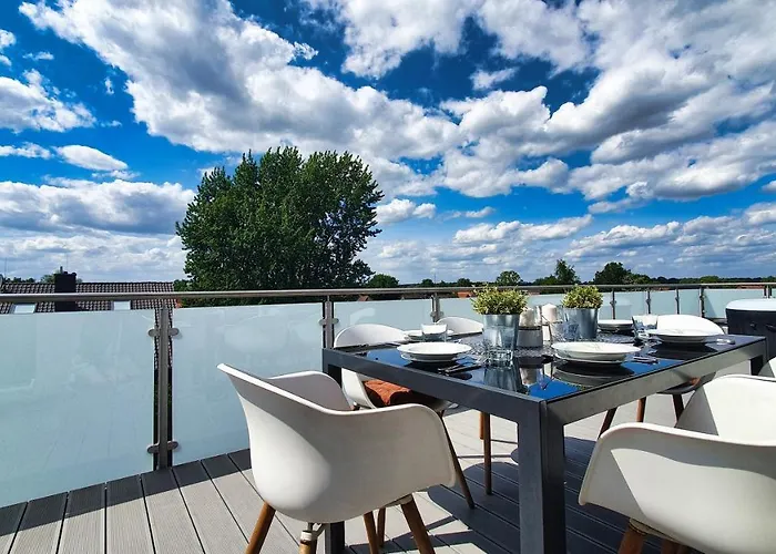 Wellness Penthouse - Sauna Und Ganzjahres Whirlpool * Бургведель