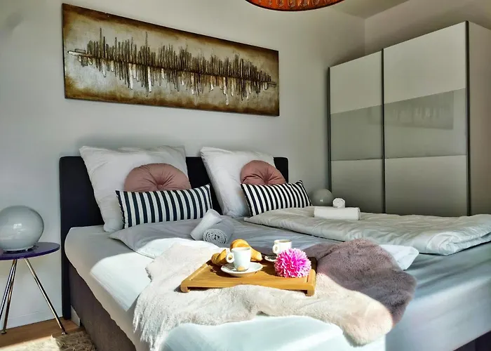 Wellness Penthouse - Sauna Und Ganzjahres Whirlpool דירה בורגוודל